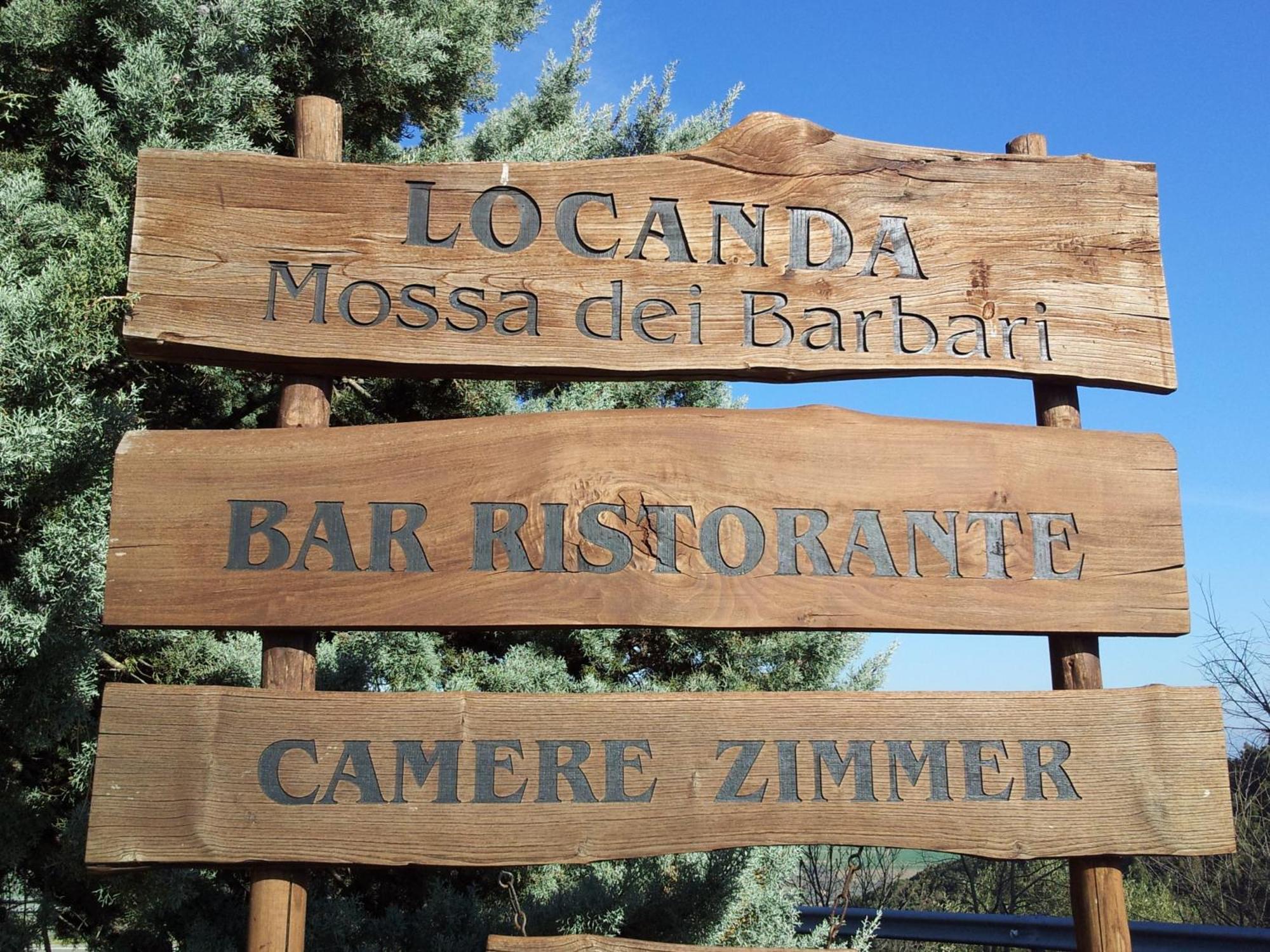 Locanda Mossa Dei Barbari Buriano  Bagian luar foto