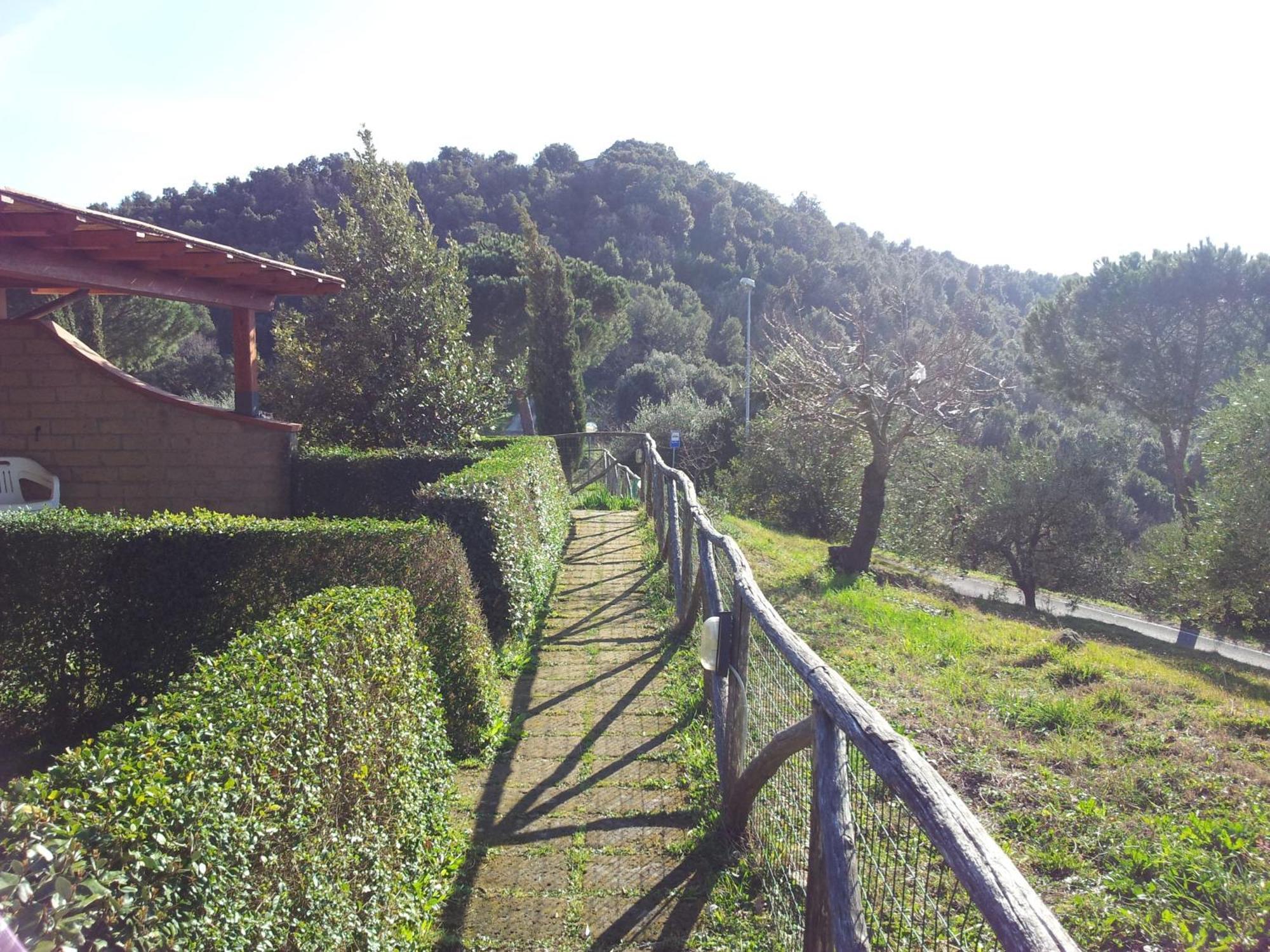 Locanda Mossa Dei Barbari Buriano  Bagian luar foto