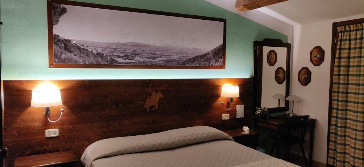 Locanda Mossa Dei Barbari Buriano  Bagian luar foto