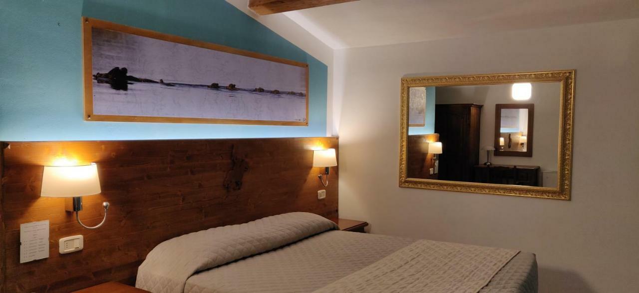 Locanda Mossa Dei Barbari Buriano  Bagian luar foto